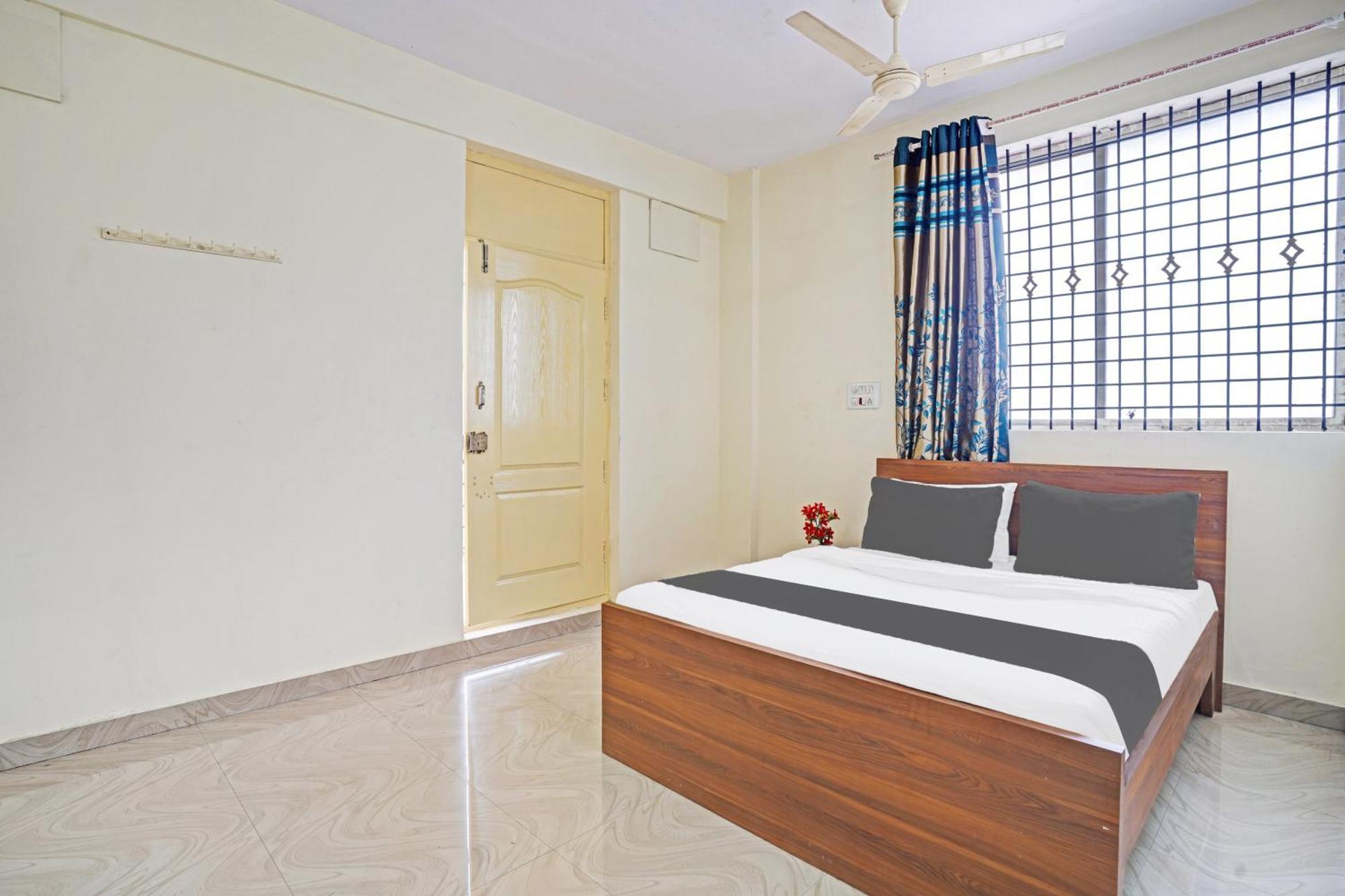 Hotel O Sv Lodge バンガロール エクステリア 写真